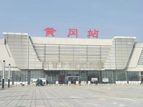 武汉到黄冈货运公司派搬运/打包装 武汉到黄冈货运公司派搬运/打包装